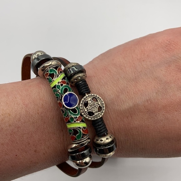 Leather Tribal Beaded Double Band Bracelet New in Box! - Picture 5 of 6